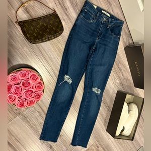 Jeans Levi’s ♥️🫶❤️‍🔥